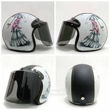 Helm bogo merupakan salah satu jenis helm yang biasa digunakan oleh para pengguna sepeda motor. Helm Bogo Retro Kulit Karakter Hijab Kaca Datar Shopee Indonesia