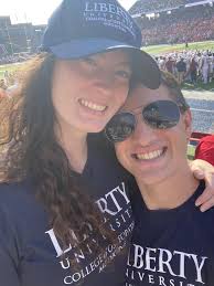 Olivia Spain and Aaron Boeve's Wedding Website