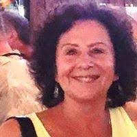 Adele Nettleton's Instagram, Twitter & Facebook