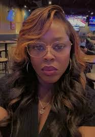 Devona Brown's Instagram, Twitter & Facebook