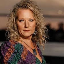 Bret Dittmer's Instagram, Twitter & Facebook