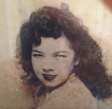 Can someone brighten and change photo background?