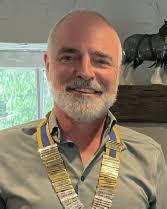 Eva Beveridge's Instagram, Twitter & Facebook