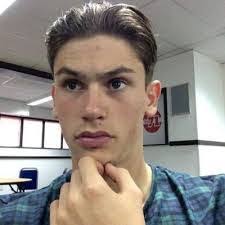 Aaron Moody's Instagram, Twitter & Facebook