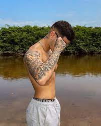 Influencer Edu Oliver da Casa da Barra nu e exibindo pênis | Todos  Famosos Nus