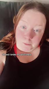 I need the footage. I NEED IT. 👀 #brokenwrist #teachersoftiktok  #secondgradeteacher #rollerskating #rollerskatingaccident