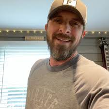 MEET&DRINKS THIS THURSDAY 7pm CST!!! #INSTALIVE ...Come hang with some  country music yall!!!