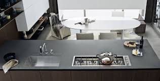 Twelve Kuche Mit Kochinsel Granit Arbeitsplatte Matt Moderne Kuchendesigns Holzkuche Arbeitsplatte Kuche