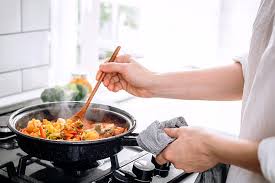 Sautéed vegetables are a quick, healthy and colorful dish that can be added to lunch or dinner or even served a la carte. 12 Ways To Make Sauteed Vegetables Taste Amazing Without Oil Recipes Nutriciously