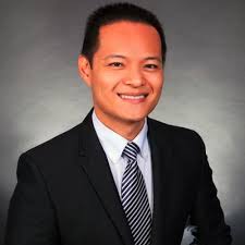 Derek Sung (@dereksungrealty)
