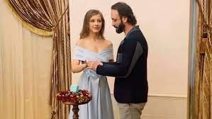 Арзамасова призналась, почему вышла замуж за авербуха Zvezda Papinyh Dochek Arzamasova I Horeograf Averbuh Pozhenilis Gazeta Ru