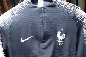 Sa volonté de gagner l'euro, griezmann, benzema…les annonces fortes de paul pogba ! Nike Devoile Les Maillots Officiels De L Equipe De France 2018 Foot Inside