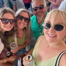 I have a question for everyone who remember when Springfield frist time  that cable came in to town this was back in the day 1967-1968 I do it you  dint get a