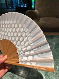 どこに売ってるの？と必ず聞かれるハイブランドの扇子 | 好きなことを楽しむオトナ女子の暮らし
