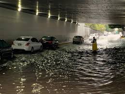 Lluvia inunda el sur de la cdmx. Encharcamientos En Cdmx Por Intensa Lluvia La Jornada