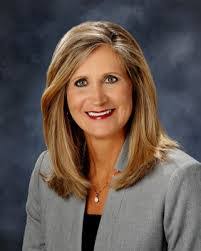 Diana Deford's Instagram, Twitter & Facebook