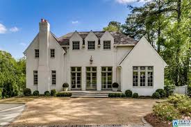 See Details For 3415 Mountain Ln Mountain Brook Al 35213 3 Bedrooms 2 Full 1 Half Bathrooms Sold Pric Mountain Home Exterior Exterior Brick House Exterior