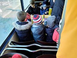 Sistemul informatic al ratb a cedat de luni, astfel ca nu au mai putut fi eliberate cartele de calatorie sau abonamente. Incepand De Astazi Stb Emite Abonamente Gratuite Pentru Elevi Iata Conditiile Mobile