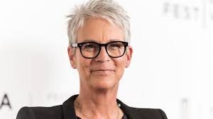 Of all jamie lee curtis haircut pictures, we find that this hairstyle is one of the trendiest kinds. Why Halloween S Reboot Is Bringing Jamie Lee Curtis So Much Attention Bbc News