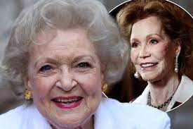 An account of life of mary tyler moore and details about the upcoming funeral is not contained in this writing. Betty White Pays Sweet Tribute To Close Friend Mary Tyler Moore Days After Her Death Mirror Online