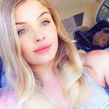 Shae Hill's Instagram, Twitter & Facebook