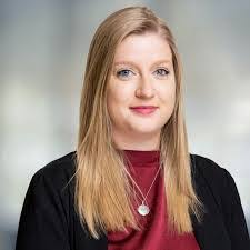 Linda Lipps's Instagram, Twitter & Facebook