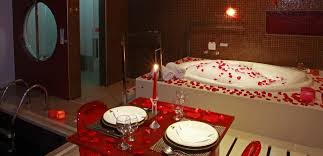 Sucesso Decorada Dragon Motel