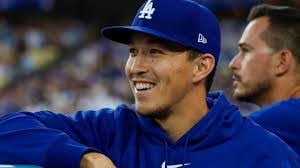 Chris Briones's Instagram, Twitter & Facebook