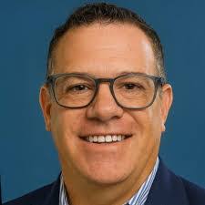 Tim Caton's Instagram, Twitter & Facebook