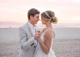 In 2020 on the pga tour he won the vivint houston open. Meet Famous Golfer Carlos Ortiz S Wife Haley Thompson Ortiz Girlfriend Bio