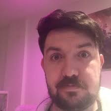 Cameron Burns (@BiomedBurns)