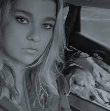 Dana Riddle's Instagram, Twitter & Facebook