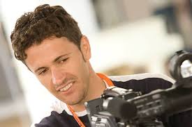 Never give up. Whatever it is you want to do, keep going, one day you will  do it." An interview with Hogar Salim