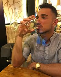 Daniel Winehouse (@dnlwinehouse) • Facebook