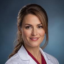 Exemples de CV Auxiliaire de vie en résidence séniors : Modèles inspirants