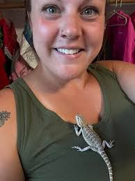 Brandie Sawyer's Instagram, Twitter & Facebook