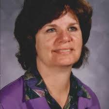 Julie Waterman's Instagram, Twitter & Facebook