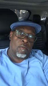 Lloyd Archer (@poppabear325)