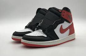 Og Batch Jordan 1 Retro High White Black Red Replica Air Jordan 1 Retro High Track Red 555088 112 1 1 Batch In 2020 Air Jordans Jordan 1 Retro High Jordans