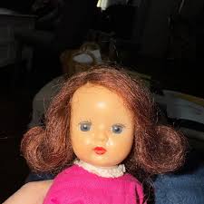 I am looking for the lady that sells baby dolls if anyone can let me know  her name and number please