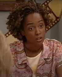 Scandal: Katie Lowes & Guillermo Diaz Talk Torture Scene, Future of  Huckleberry Quinn