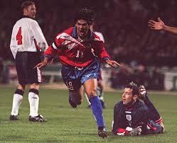 He is an actor and producer, known for цепной пес (2006), héroe (2017). How Marcelo Salas Stole The Show When Michael Owen Made His England Debut Daily Mail Online