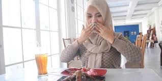 Apabila kita bersenam, badan akan menjadi sihat. Paku Midin 11 Cara Cepat Buang Angin Dalam Badan