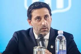 Diego Milito rompió el silencio tras la eliminación de Racing: "Solo queda  agradecer"