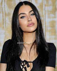 Exploit her boyfriend's weakness gently. Madison Beer Madison Beer Hair Madison Beer Makeup Brunette Beauty
