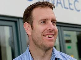 Hector Day's Instagram, Twitter & Facebook