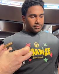 Kumar Rocker had 5 bottles of pickle juice in yesterday’s game 😂, At two  separate points in the game, a mound visit was made to deliver Rocker a  shot of @picklejuice 🥒 , He went