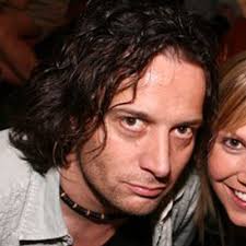 Robert Weger (@RobbieWeger)