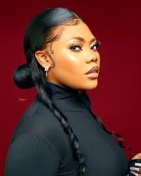 Light setups 105cm with AD600 umbrella