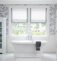 Kleines Bad Einrichten Diese Badmobel Durfen Nicht Fehlen Badezimmer Ohne Fenster Badezimmer Fenster Ideen Kleines Bad Einrichten